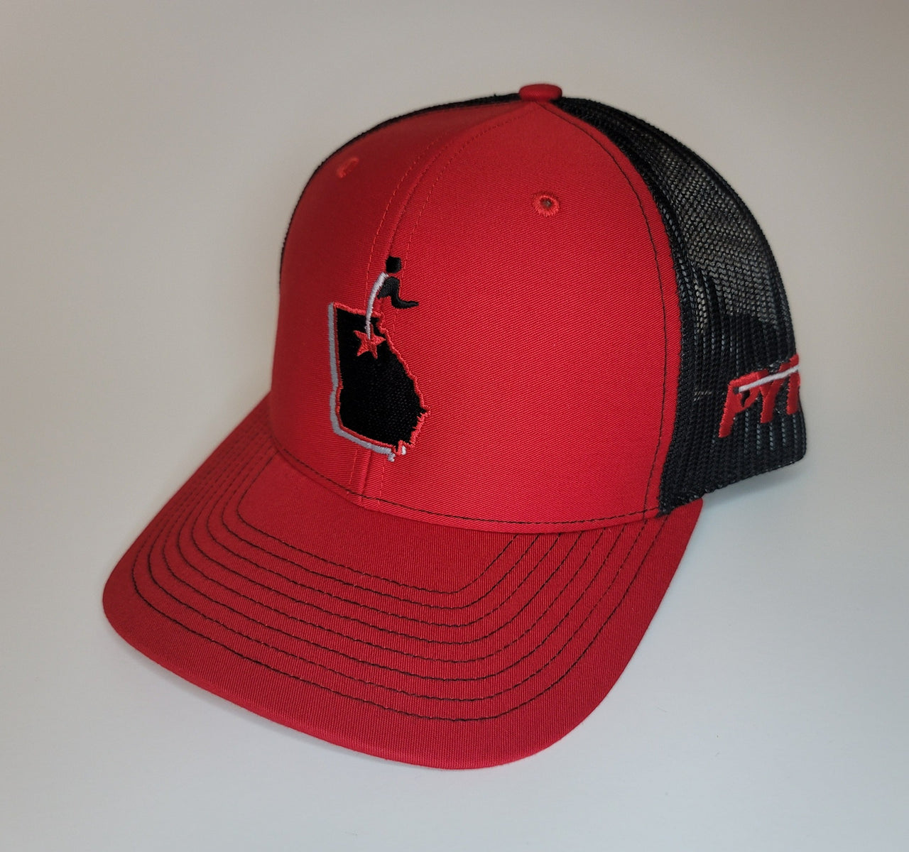 CXII Mesh Hat - Athens, Georgia ( Black State/Red-Black)